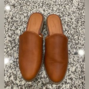 Universal Threads Slip On Mule Flats